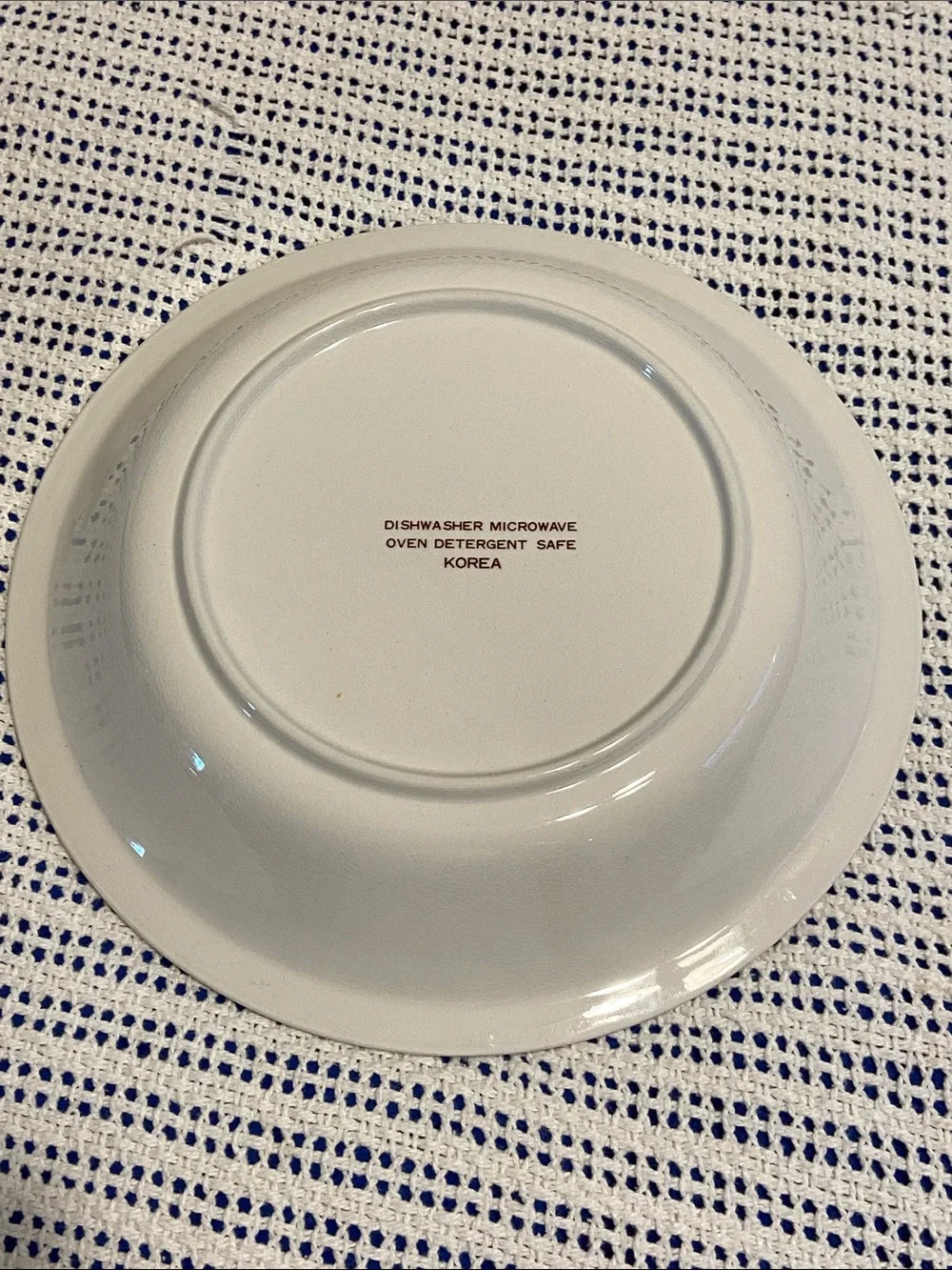 vintage 1980s ceramic Strawberry pie plate manufactured by Hankook / Korea
